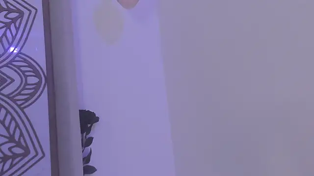 PersefoneWoods1 online show from September 27, 2025, 7:09 pm