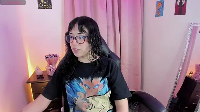 indra cam online show from November 12, 2025, 3:43 am