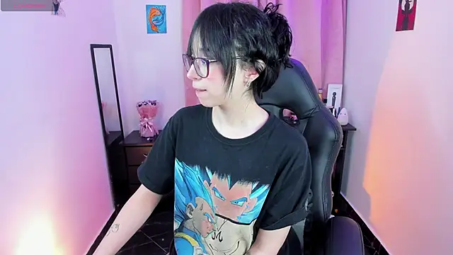 indra cam online show from March 17, 2025, 9:55 am