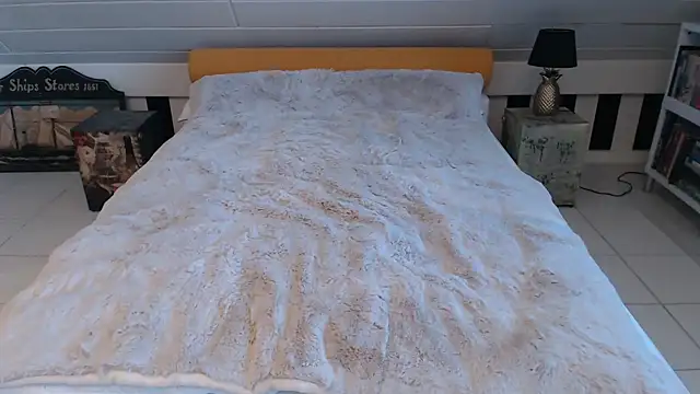 Greyhound70 online show from September 14, 2025, 9:09 am