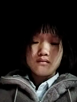 lytamye online show from March 18, 2025, 3:23 am