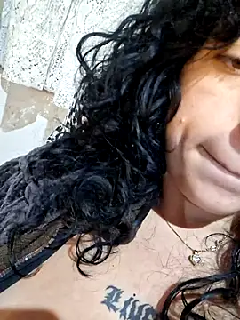 Sweet-diamondxxx online show from June 25, 2026, 1:38 pm