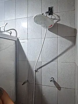 Sweet-diamondxxx online show from November 6, 2025, 11:09 pm