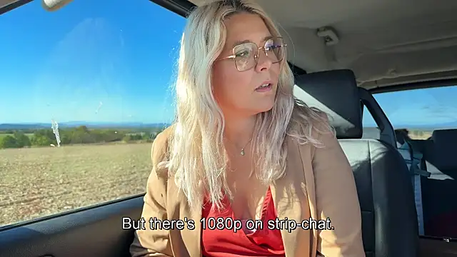 EmyLana online show from October 5, 2025, 8:38 am