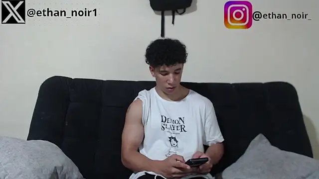 ethan noir online show from March 19, 2025, 8:22 pm