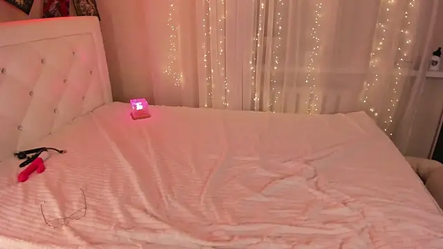 Natural pussy online show from March 1, 2025, 11:37 pm