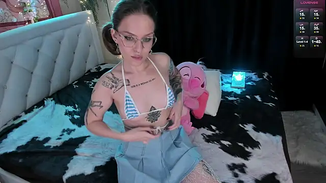 Natural pussy online show from October 2, 2025, 1:25 pm
