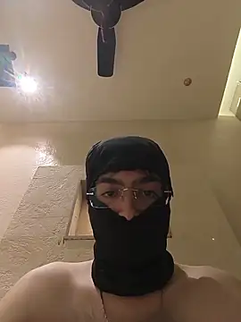 DelhiDick69 online show from June 3, 2026, 6:58 am
