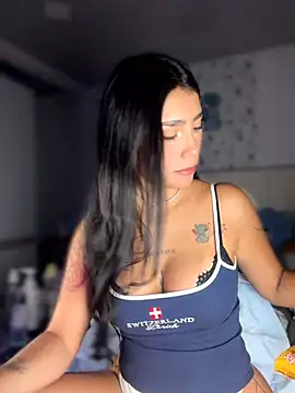 -Loren- online show from July 25, 2026, 11:49 am