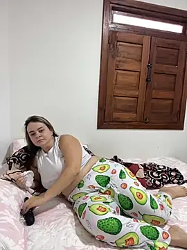 Im Amelia online show from April 23, 2026, 11:38 am