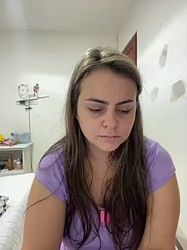 Im Amelia online show from June 15, 2026, 1:55 pm