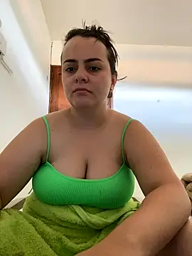 Im Amelia online show from September 27, 2025, 3:40 pm