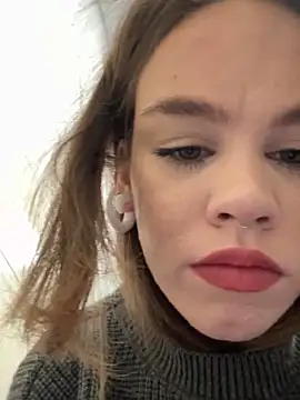 Snapshot of Street_young chatting on January 5, 2025, 1:26 pm Street young online show from January 5, 2025, 1:26 pm