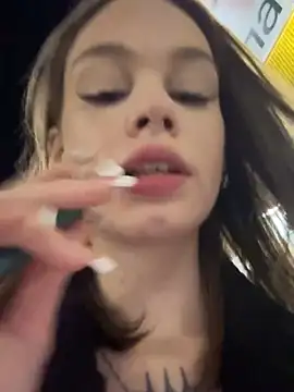 Snapshot of Street_young chatting on March 9, 2025, 4:33 pm Street young online show from March 9, 2025, 4:33 pm