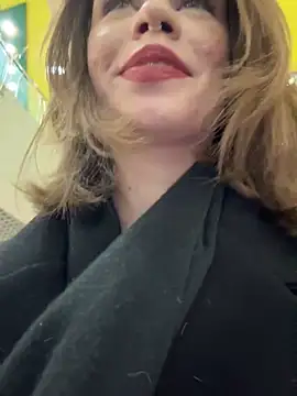 Snapshot of Street_young chatting on January 19, 2025, 3:42 pm Street young online show from January 19, 2025, 3:42 pm