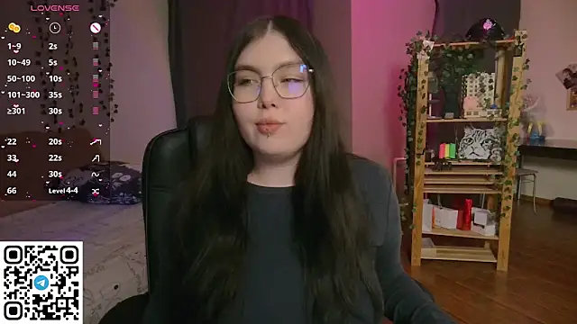 Arizonaa Muse online show from March 8, 2026, 1:25 pm