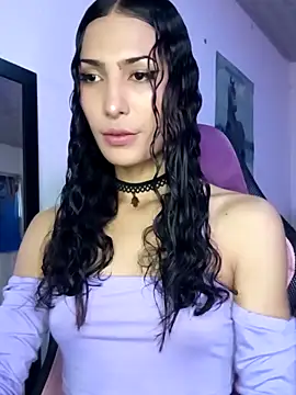 Lanna hott  online show from March 19, 2026, 7:14 pm