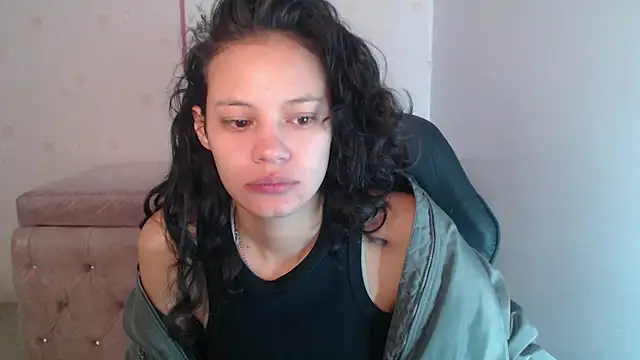 Snapshot of Tyna_ch chatting on July 24, 2026, 12:56 pm Tyna ch online show from July 24, 2026, 12:56 pm