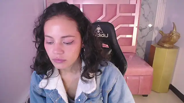 Snapshot of Tyna_ch chatting on March 14, 2025, 4:09 pm Tyna ch online show from March 14, 2025, 4:09 pm