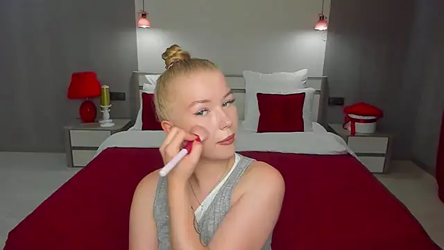 shy  lady online show from July 12, 2026, 11:33 am