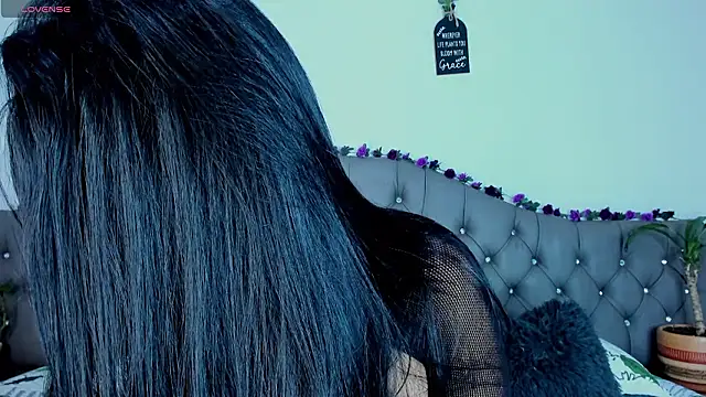 Snapshot of Yasiir_0229 chatting on March 10, 2026, 2:32 pm Yasiir 0229 online show from March 10, 2026, 2:32 pm