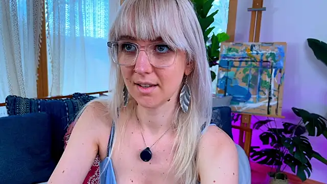 allyelliot online show from March 10, 2026, 3:27 pm