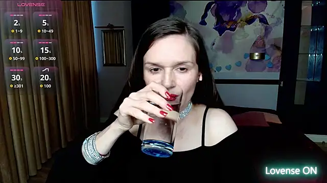 Snapshot of AriaGray chatting on July 15, 2026, 5:42 pm AriaGray online show from July 15, 2026, 5:42 pm