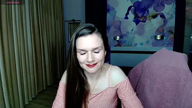 Snapshot of AriaGray chatting on June 21, 2026, 12:49 am AriaGray online show from June 21, 2026, 12:49 am