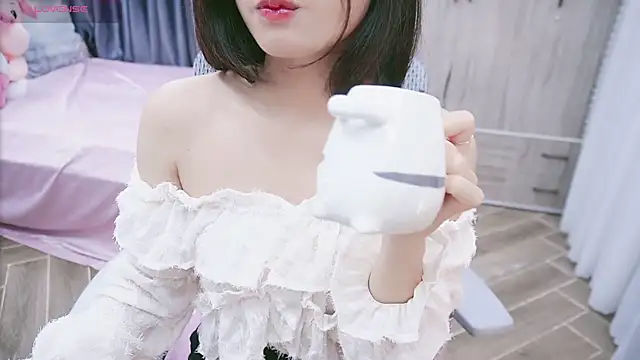 LY 26 online show from December 5, 2024, 11:01 pm