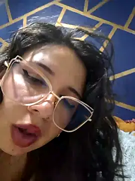 Aria Bennett21 online show from March 3, 2025, 6:20 am