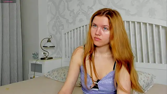 Eva  Lewis online show from June 17, 2026, 4:23 am
