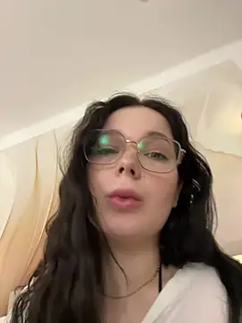 DeniseReese online show from July 5, 2026, 4:19 am