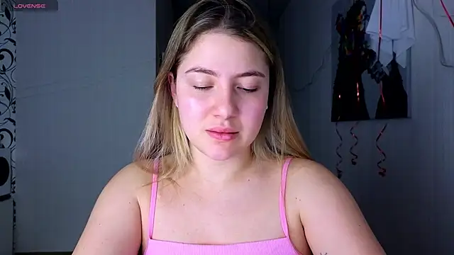 Yassyaaa online show from March 16, 2025, 4:09 am