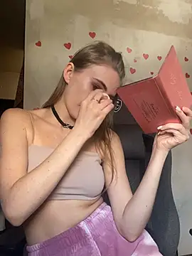 GraceTorrez online show from March 20, 2025, 11:49 am