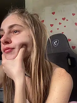 GraceTorrez online show from March 20, 2025, 8:42 am