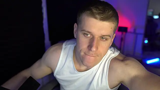 Bruno Banani online show from October 17, 2025, 8:10 pm