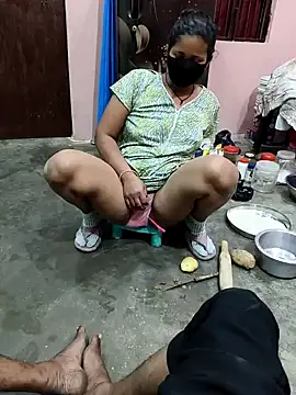 Radha- -Ass--Queen-  online show from January 14, 2025, 2:43 pm