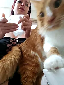 Abbyjonhson   online show from October 2, 2025, 3:04 pm