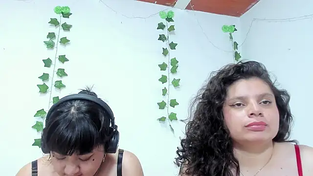 Karol IsabelCouple online show from March 19, 2025, 3:52 am