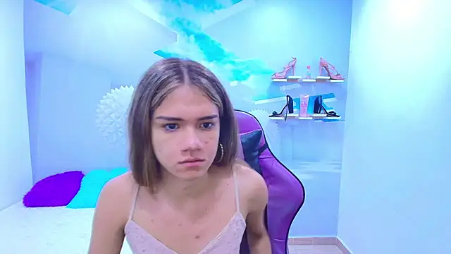 DEMI LEED online show from December 22, 2025, 7:14 pm