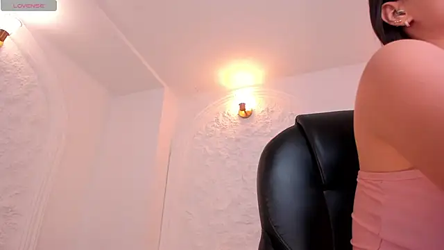 AbbyDalton online show from July 17, 2026, 6:38 pm