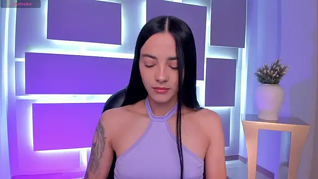 HannahJamesX online show from September 26, 2025, 6:26 pm