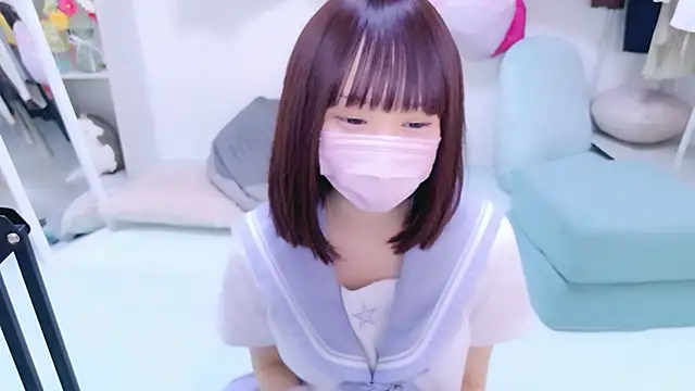 x-naru-x online show from June 3, 2026, 12:17 pm