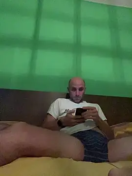 tubfunaske online show from October 24, 2025, 6:07 pm