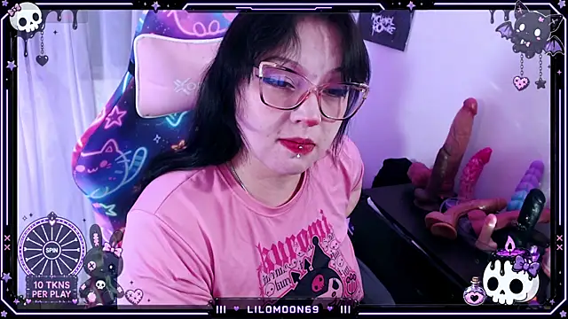 LiloMoon69 online show from July 31, 2026, 9:41 am