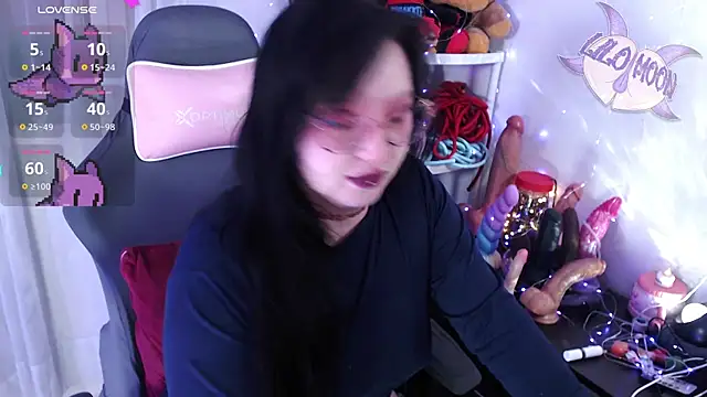 Snapshot of LiloMoon69 chatting on February 27, 2026, 4:07 pm LiloMoon69 online show from February 27, 2026, 4:07 pm