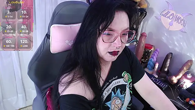 LiloMoon69 online show from September 15, 2025, 1:44 pm