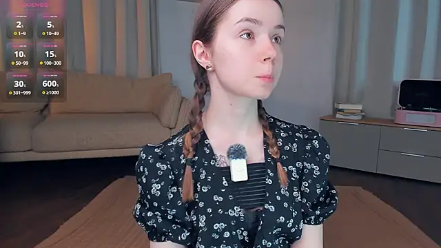 DominikaElis online show from May 10, 2026, 8:11 pm