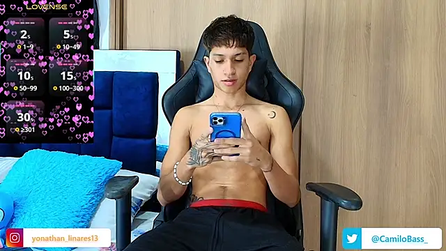  CamiloBass online show from November 29, 2025, 9:04 pm