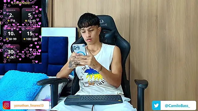  CamiloBass online show from February 15, 2026, 7:13 pm